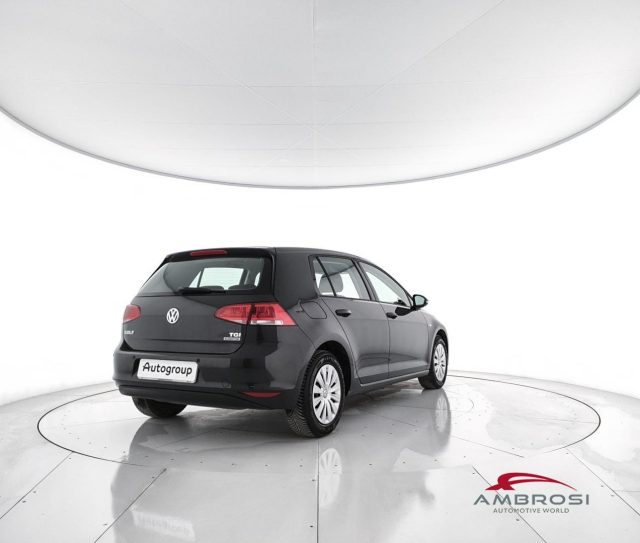 VOLKSWAGEN Golf usata 2