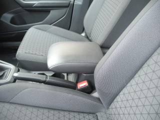 VOLKSWAGEN T-Cross usata, con Schermo multifunzione interamente digitale