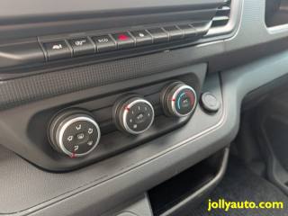 RENAULT Trafic usata, con Fari LED