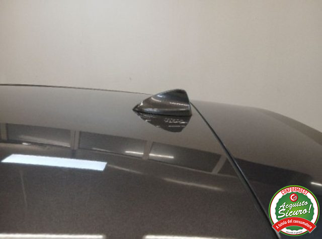 MASERATI Grecale usata, con Autoradio