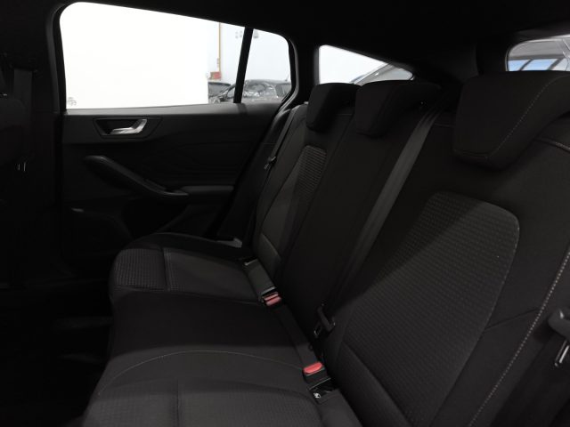 FORD Focus usata, con Sensori di parcheggio posteriori