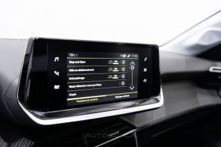 PEUGEOT 208 usata, con Volante in pelle