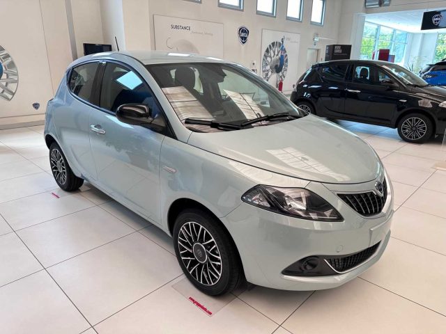 LANCIA Ypsilon usata, con Controllo trazione