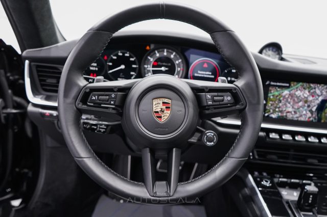 PORSCHE 911 usata, con USB