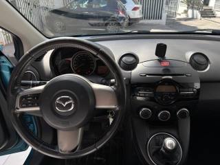 MAZDA 2 usata, con USB