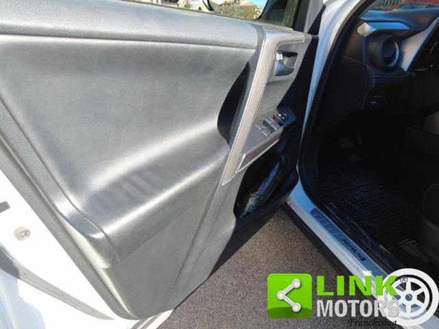 TOYOTA RAV 4 usata, con Fendinebbia