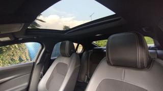 JAGUAR XE usata, con Volante multifunzione