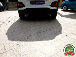 HYUNDAI Kona usata, con Luci diurne