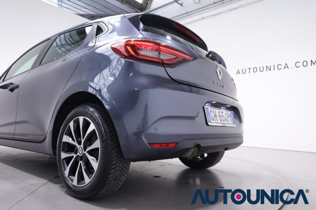 RENAULT Clio usata 41