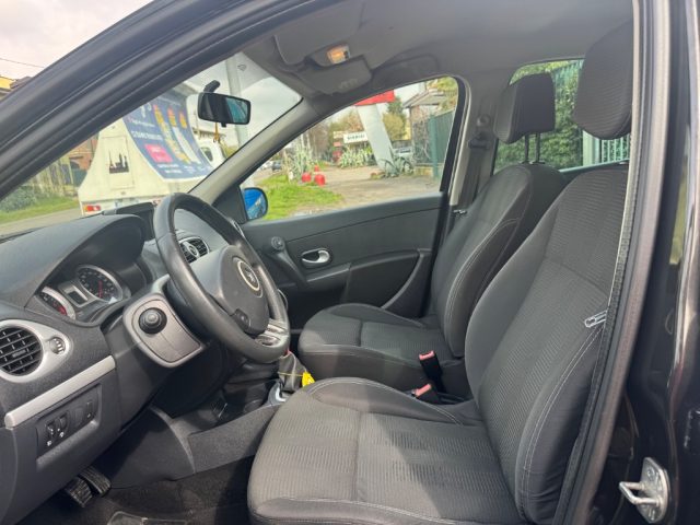 RENAULT Clio usata, con Controllo trazione