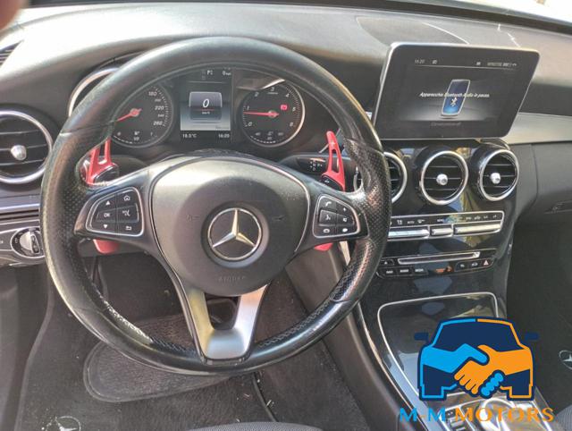 MERCEDES-BENZ C 220 usata, con Chiusura centralizzata