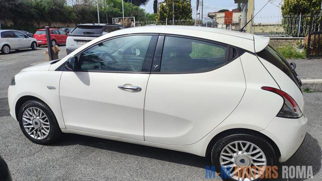LANCIA Ypsilon usata, con Controllo trazione