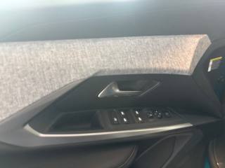 PEUGEOT 3008 usata, con Bracciolo