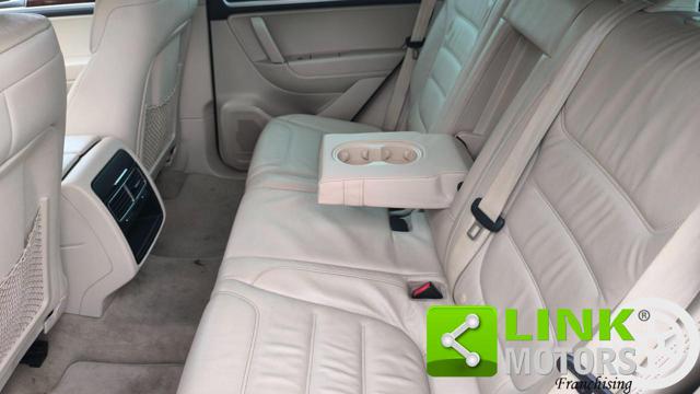 VOLKSWAGEN Touareg usata, con Chiusura centralizzata