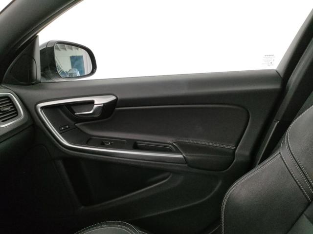 VOLVO V60 usata, con Touch screen