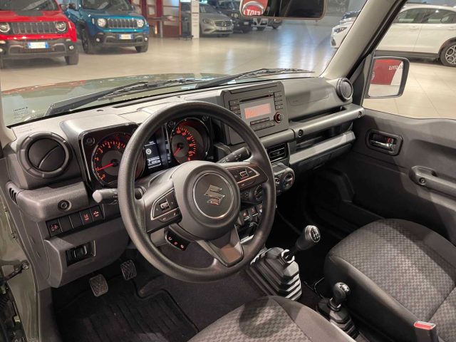 SUZUKI Jimny usata, con Fendinebbia
