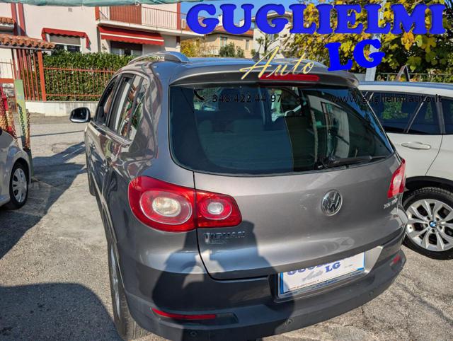 VOLKSWAGEN Tiguan usata, con Autoradio