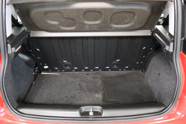 FIAT Panda Cross usata, con Volante in pelle