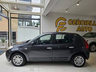DACIA Sandero usata, con Alzacristalli elettrici