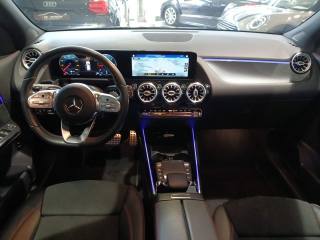 MERCEDES-BENZ GLA 200 usata, con Volante in pelle