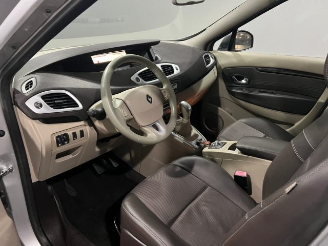 RENAULT Scenic usata, con Autoradio
