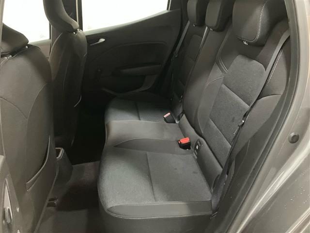 RENAULT Clio usata, con Sensori di parcheggio posteriori