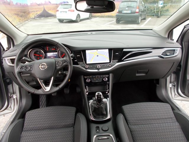 OPEL Astra usata, con Chiusura centralizzata