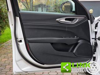 ALFA ROMEO Giulia usata, con Volante multifunzione