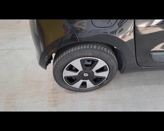 RENAULT Twingo usata, con Cerchioni in acciaio
