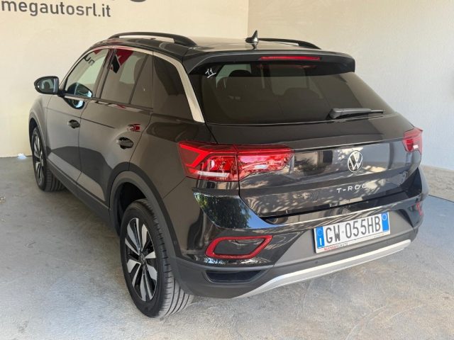 VOLKSWAGEN T-Roc usata, con Autoradio