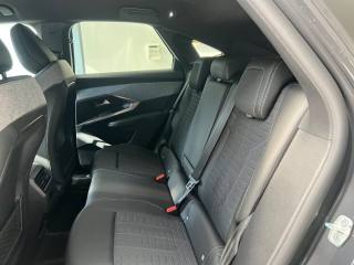 PEUGEOT 3008 usata, con Isofix