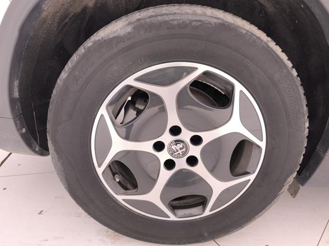 ALFA ROMEO Stelvio usata, con Autoradio digitale