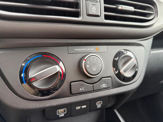 HYUNDAI i10 usata 76