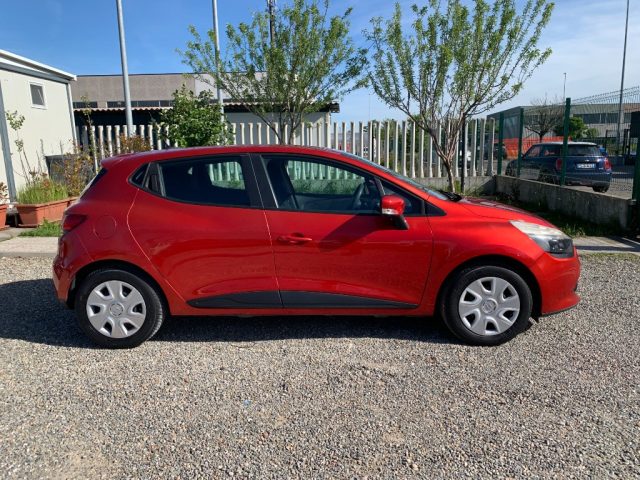 RENAULT Clio usata, con Airbag Passeggero