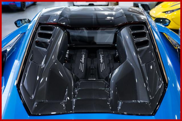 LAMBORGHINI Revuelto usata, con ESP