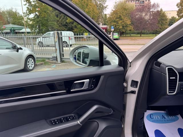 PORSCHE Cayenne usata, con Climatizzatore