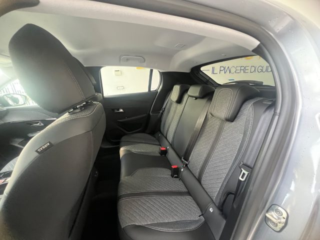 PEUGEOT 208 usata, con Fari Xenon