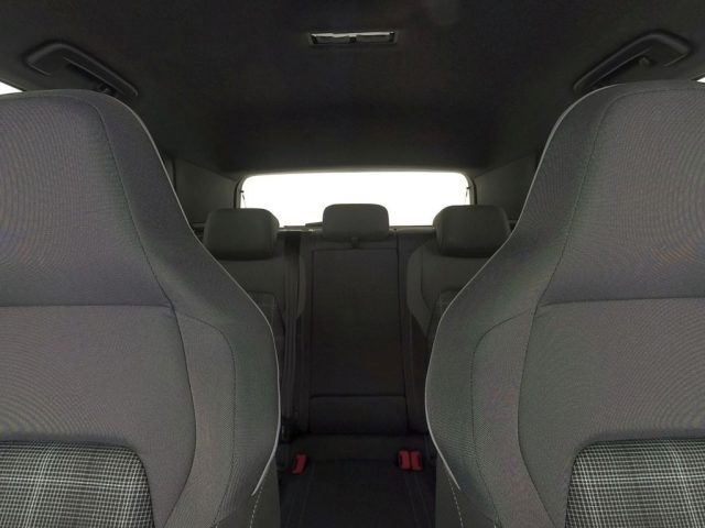 VOLKSWAGEN Golf usata, con Cruise Control