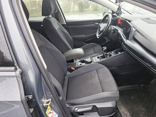 VOLKSWAGEN Golf usata, con Airbag testa