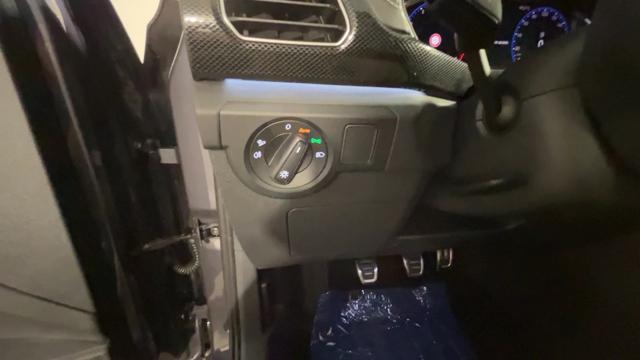 VOLKSWAGEN T-Cross usata, con ESP