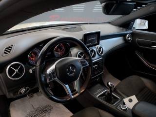 MERCEDES-BENZ CLA 200 usata 14