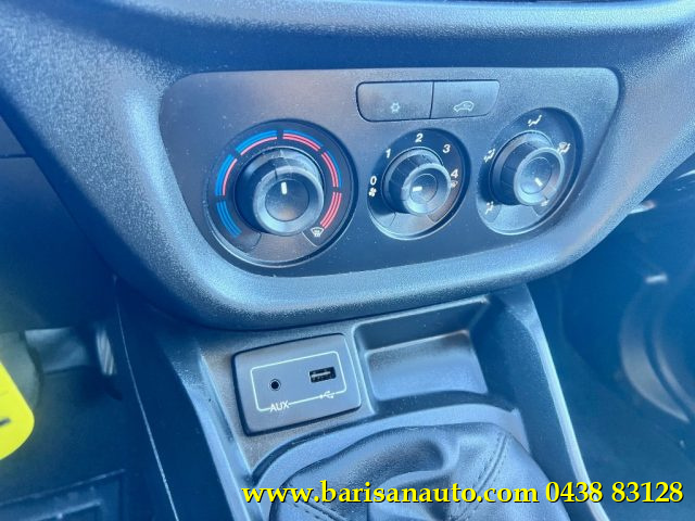 FIAT Doblo usata, con USB