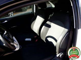 OPEL Adam usata, con Controllo automatico clima