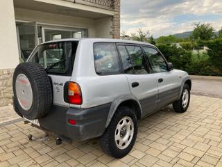 TOYOTA RAV 4 usata, con Chiusura centralizzata