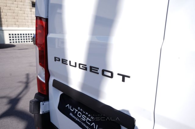 PEUGEOT Boxer usata, con Sensori di parcheggio posteriori