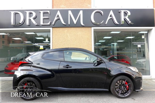 TOYOTA Yaris usata, con Autoradio