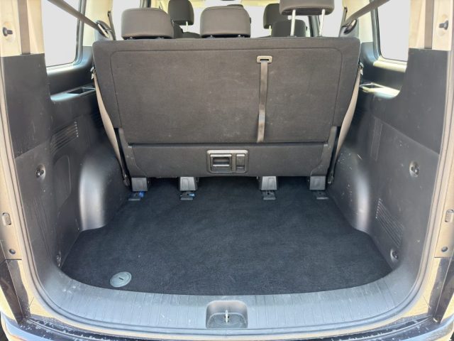 HYUNDAI Staria usata 14