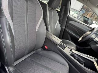 PEUGEOT 308 usata, con Controllo automatico clima