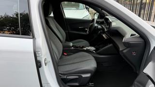 PEUGEOT 2008 usata, con Portapacchi