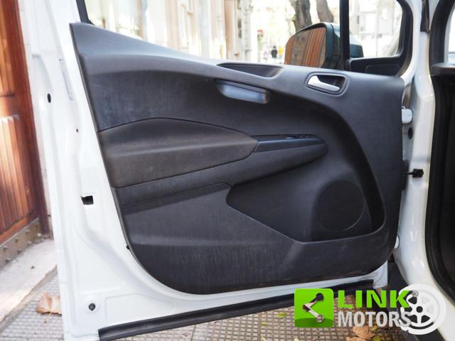 FORD Transit Courier usata 23
